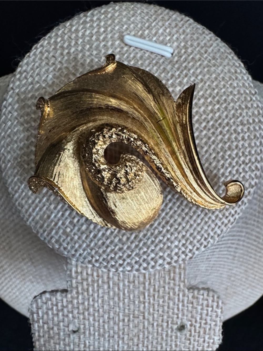 VTG Monet Gold Tone Textured Swirl Wave Statement Brooch Pin 1960s 1970s